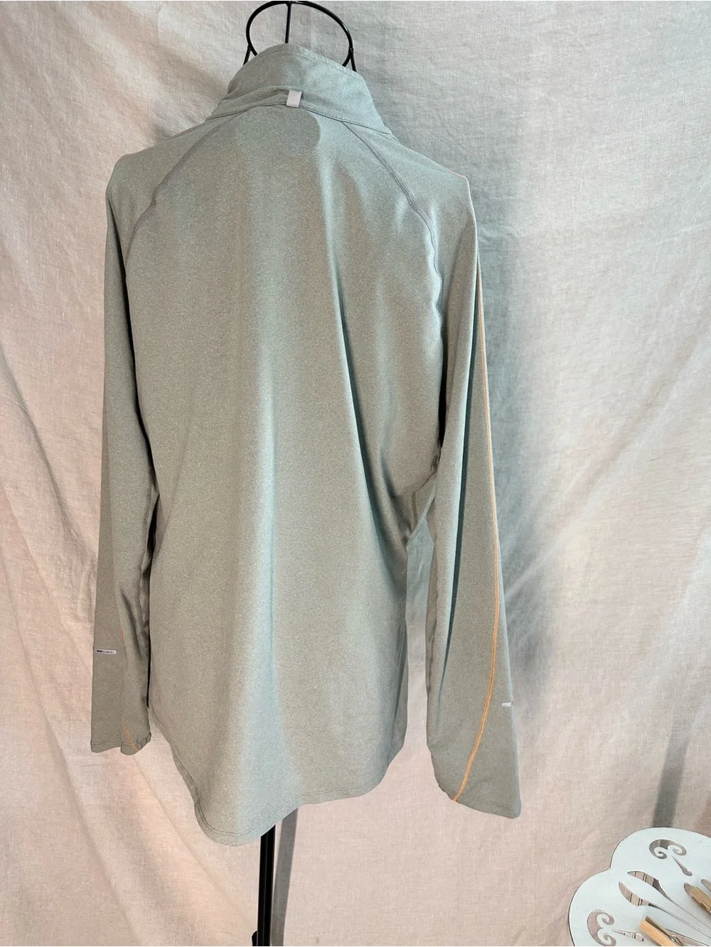 Nike light gray